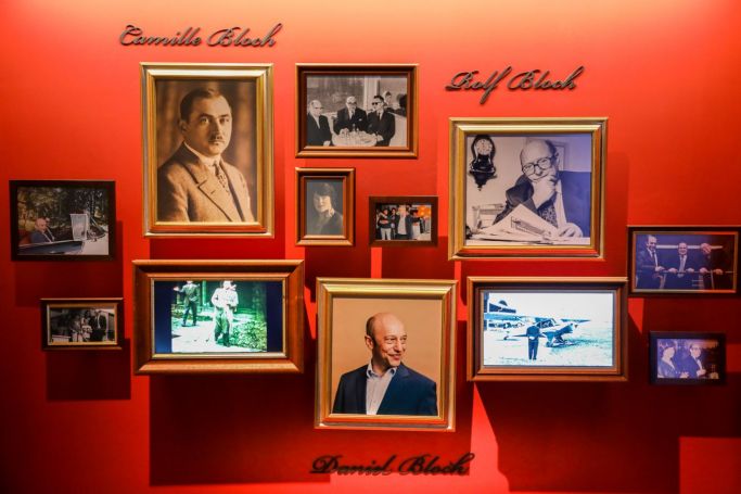 CHEZ Camille Bloch CHEZ Camille Bloch