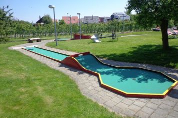 Minigolf für die ganze Familie in Cudrefin