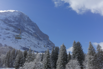 In nur 15 Minuten von Grindelwald zum Eigergletscher