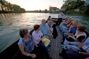 Mit der Fähre über den Rhein Mit der Fähre über den Rhein