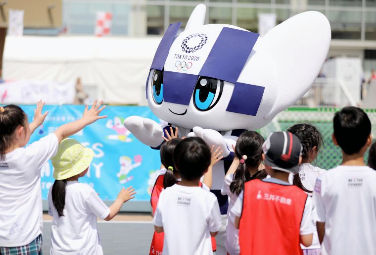 Mascottes3_©TOCOG.jpg Mascottes3_©TOCOG.jpg