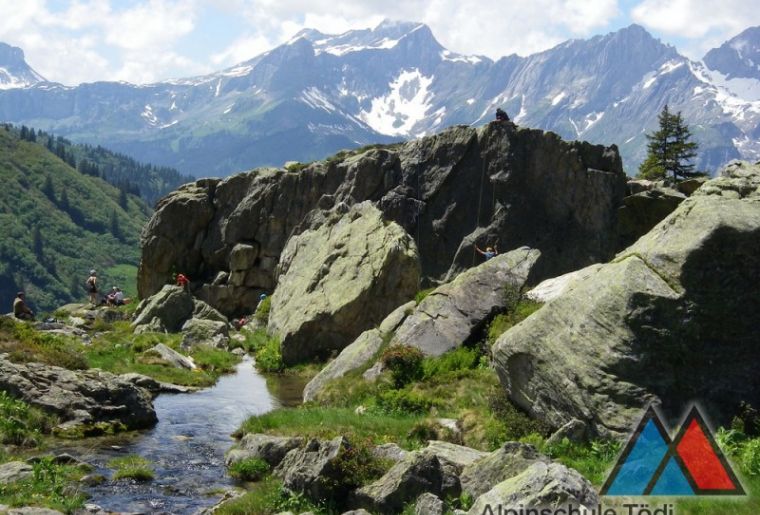 Alpinschule Tödi 6.jpg Alpinschule Tödi 6.jpg