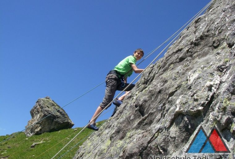 Alpinschule Tödi 3.jpg Alpinschule Tödi 3.jpg