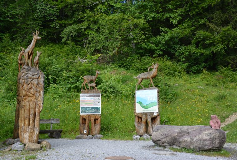 Niederurnertäli_Copyright Hannes Hochuli.jpg Niederurnertäli_Copyright Hannes Hochuli.jpg